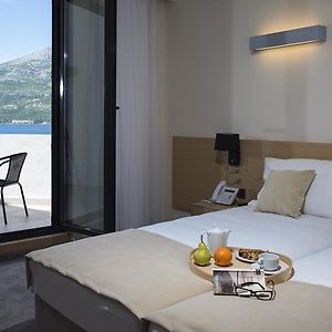 Superior Double Room Seaside Balcony